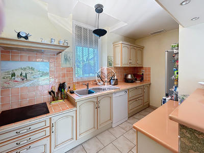 Maison - 160 m² - 7 pièces