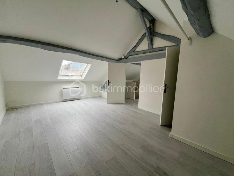 Maison en pierre - 140 m² - 6 pièces