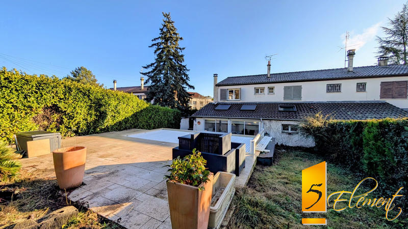 Maison - 129 m² - 5 pièces