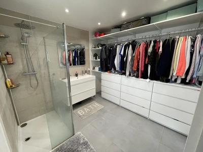 Maison - 153 m² - 8 pièces