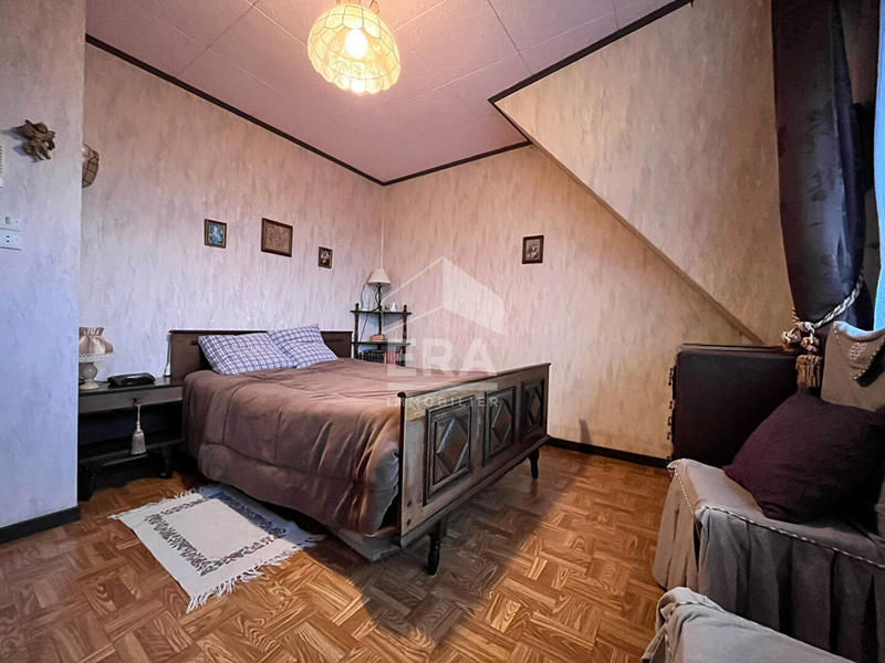 Maison - 122 m² - 7 pièces