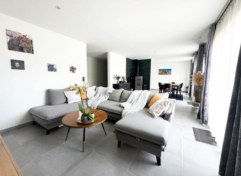 Maison - 170 m² - 7 pièces