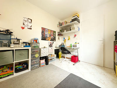 Appartement - 84 m² - 4 pièces