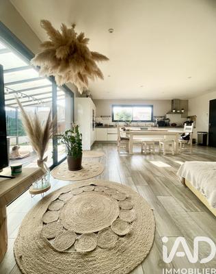 Maison - 106 m² - 4 pièces