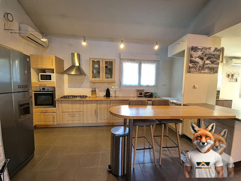 Maison - 135 m² - 6 pièces