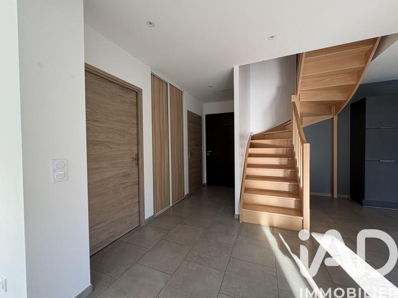 Maison - 170 m² - 5 pièces