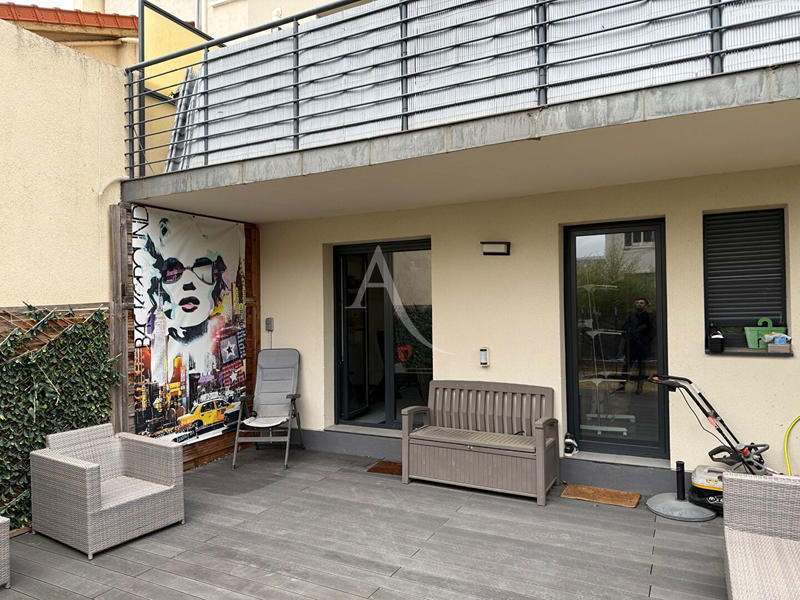 Maison - 169 m² - 5 pièces