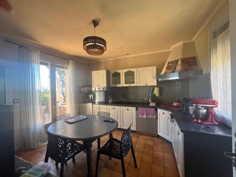 Maison - 128 m² - 5 pièces