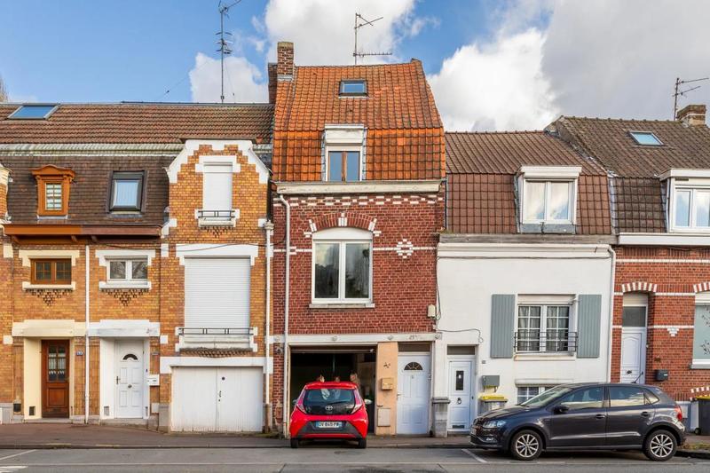 Maison de ville - 104 m² - 4 pièces