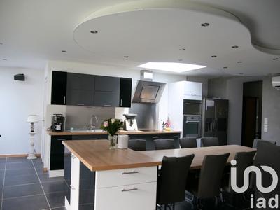 Maison - 167 m² - 7 pièces