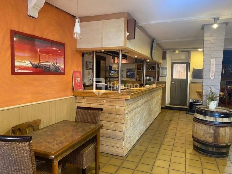 Immeuble - 260 m² - 7 pièces