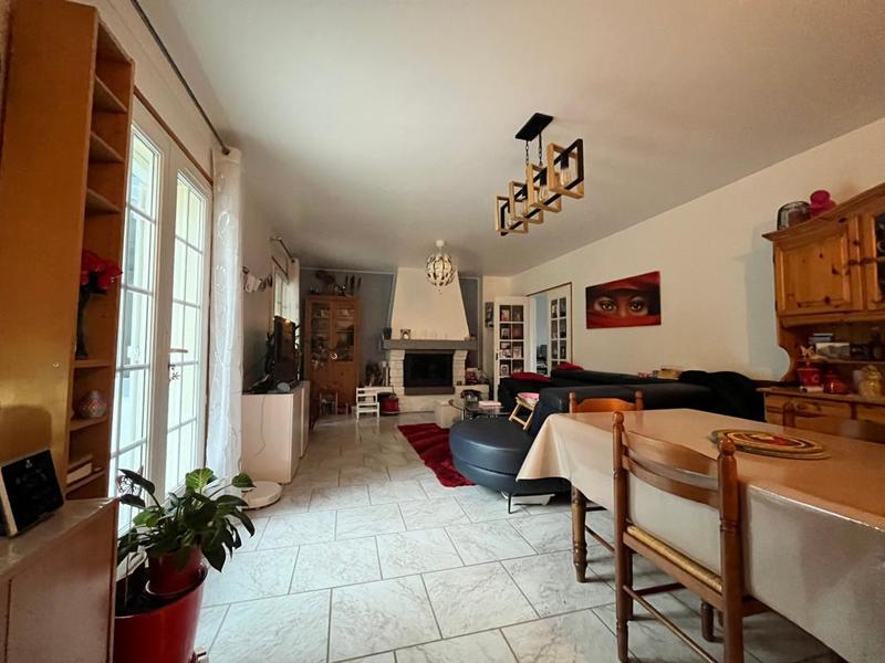 Maison - 131 m² - 6 pièces