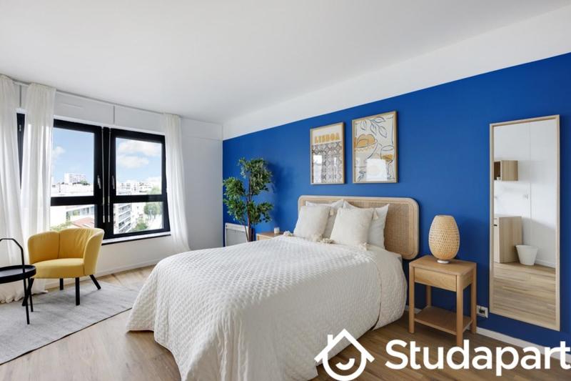 Chambre - 10 m² - 1 pièce