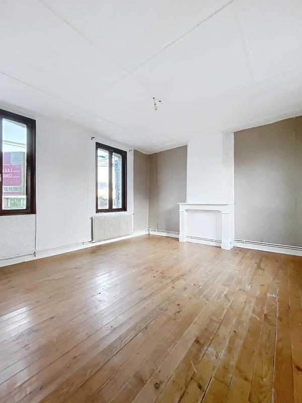 Maison - 90 m² - 6 pièces