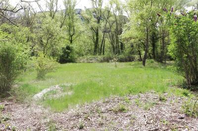 Terrain constructible - 704 m²