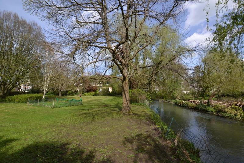 Maison bourgeoise - 230 m² - 10 pièces