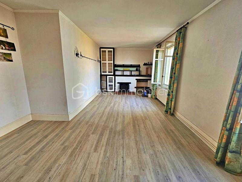 Duplex - 137 m² - 6 pièces