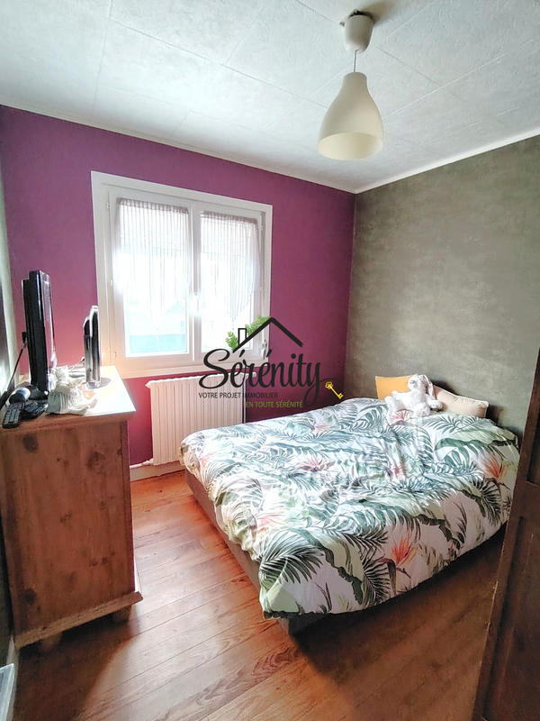 Maison - 85 m² - 8 pièces