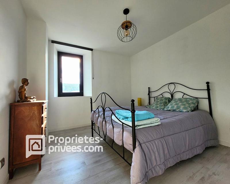 Maison - 210 m² - 9 pièces