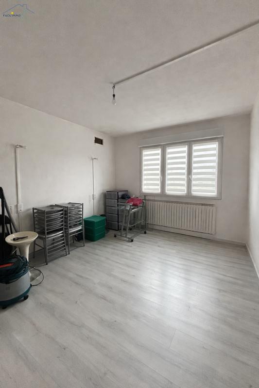 Maison - 108 m² - 7 pièces