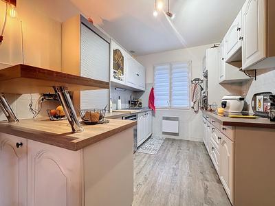 Maison - 88 m² - 5 pièces