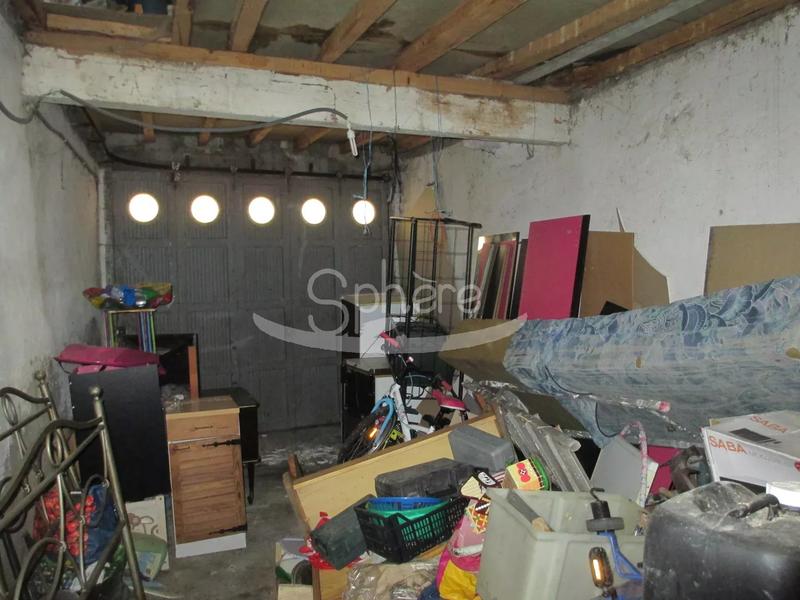 Maison de ville - 160 m² - 9 pièces