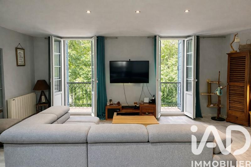 Maison - 190 m² - 9 pièces