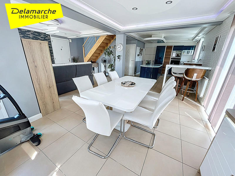 Maison - 100 m² - 6 pièces