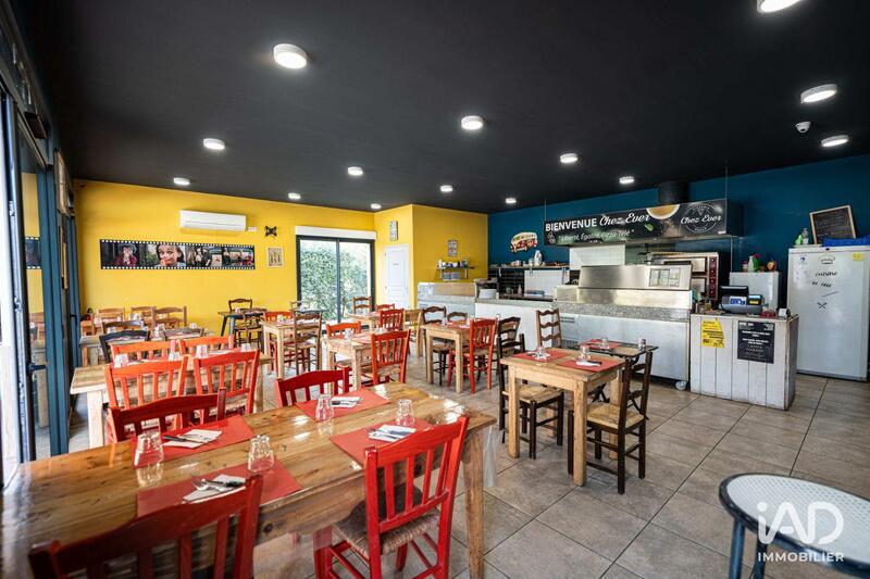 Local commercial - 151 m²