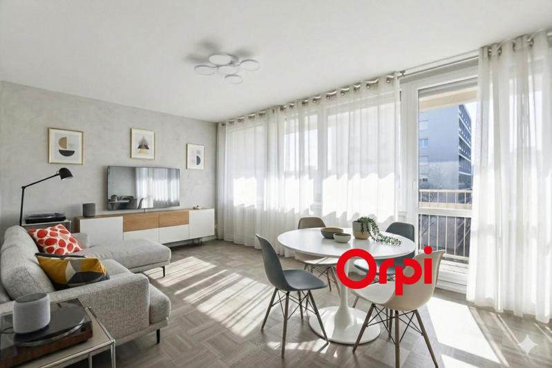 Appartement - 74 m² - 4 pièces