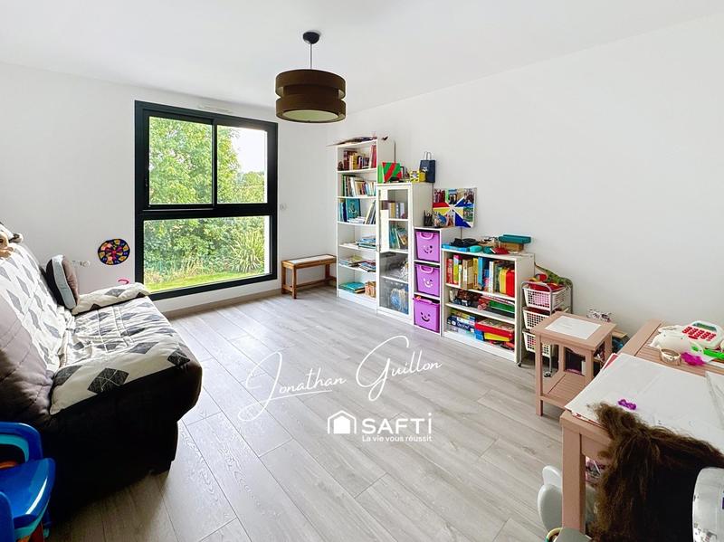 Maison - 181 m² - 7 pièces