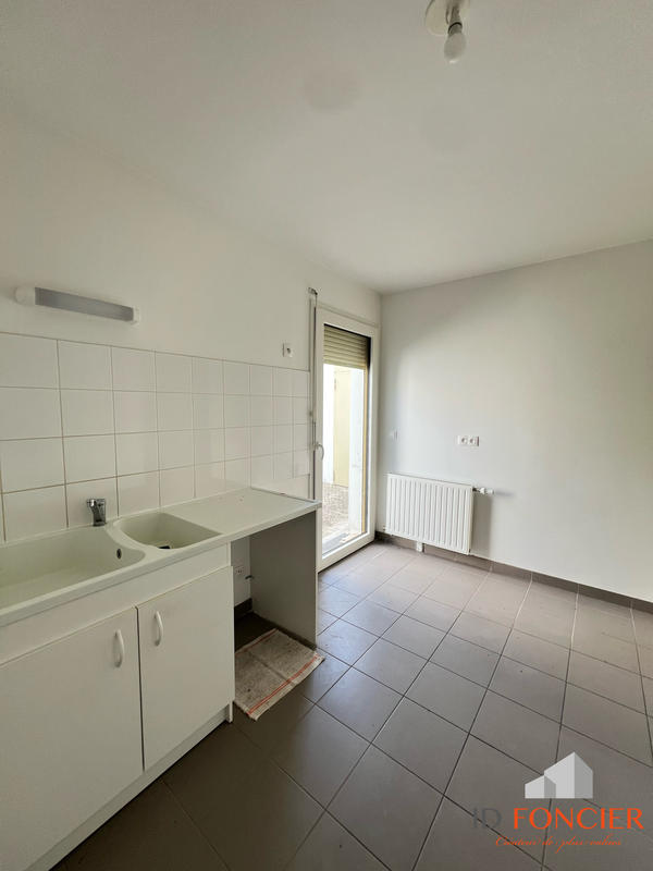 Appartement - 81 m² - 4 pièces