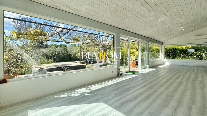 Maison - 136 m² - 4 pièces