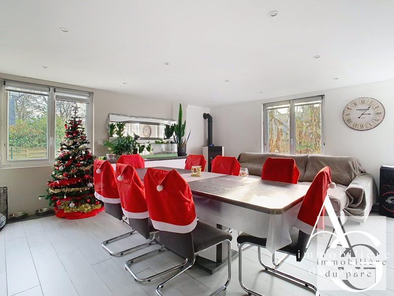 Maison traditionnelle - 86 m² - 5 pièces