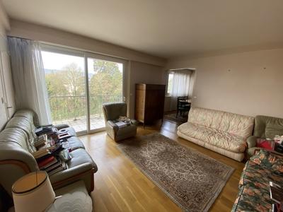 Appartement - 81 m² - 4 pièces