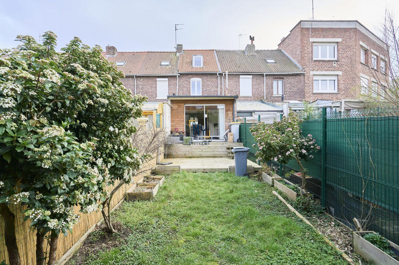 Maison - 84 m² - 3 pièces