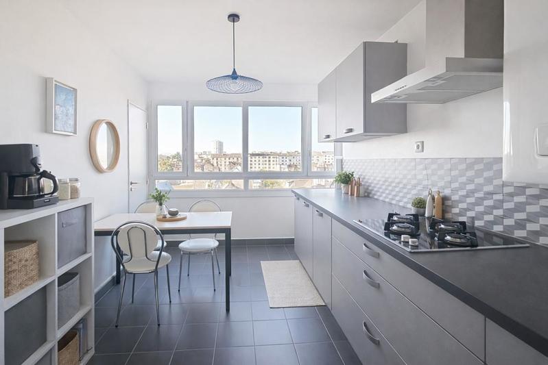 Appartement - 92 m² - 4 pièces