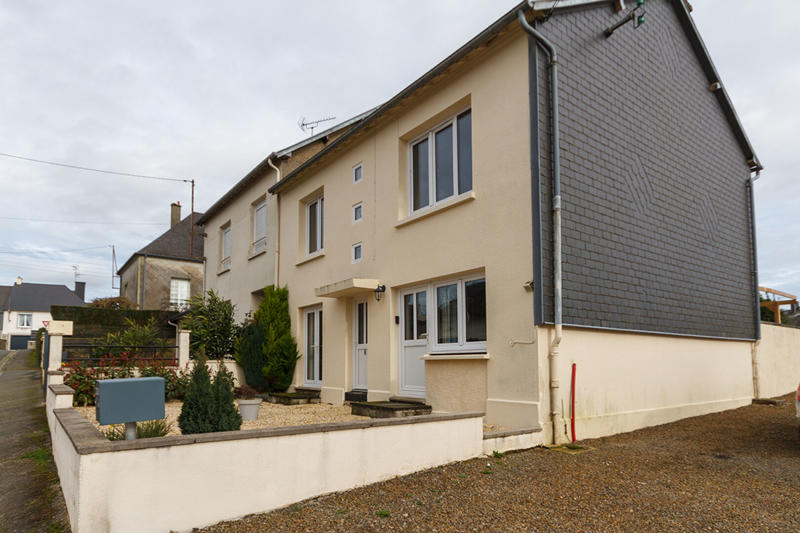 Maison - 100 m² - 6 pièces