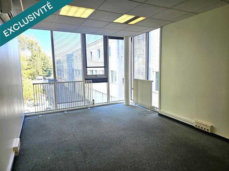 Bureau - 226 m² - 6 pièces