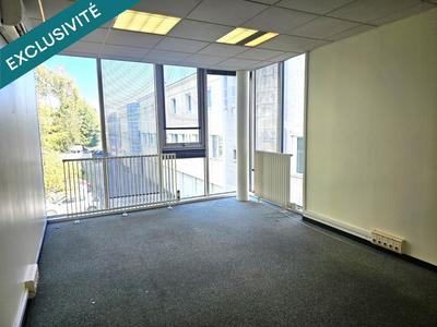 Bureau - 226 m² - 6 pièces