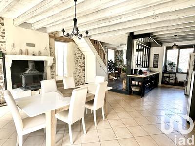 Maison - 167 m² - 6 pièces