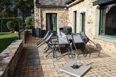 Maison en pierre - 211 m² - 8 pièces