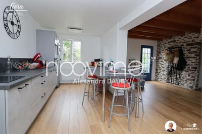 Maison - 137 m² - 5 pièces