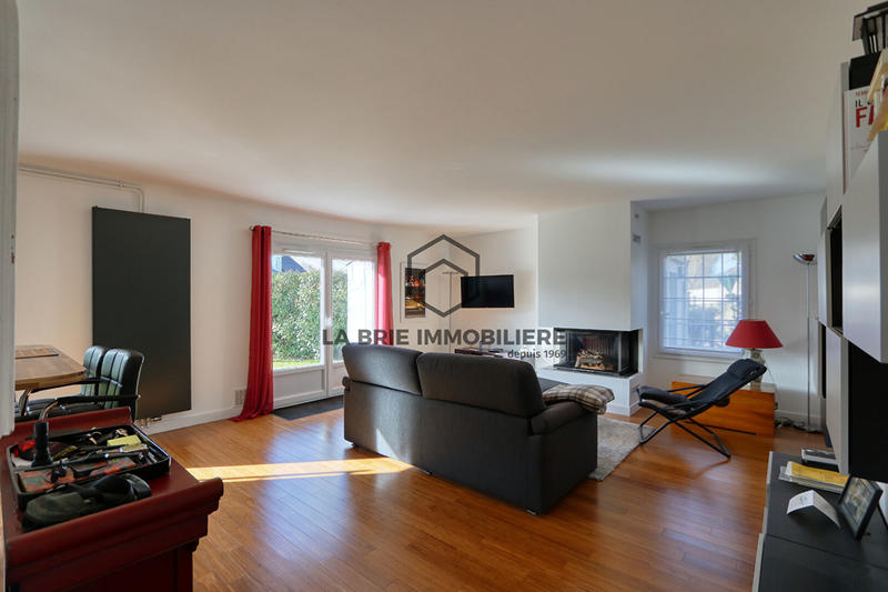 Maison - 108 m² - 5 pièces