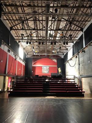 Visites de la Fabrique théâtrale de Culture Commune