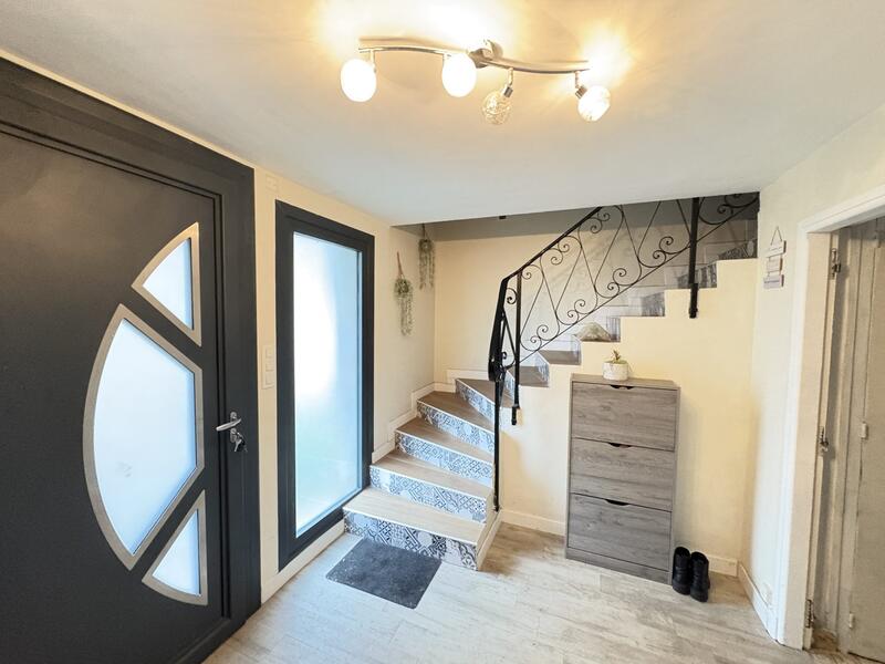 Maison - 125 m² - 7 pièces