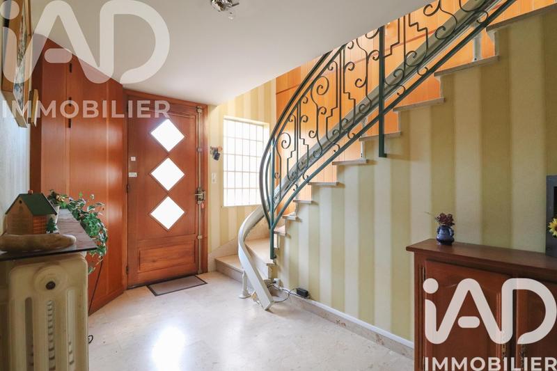 Maison - 136 m² - 5 pièces