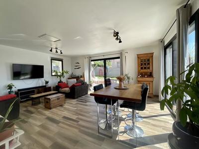 Maison - 115 m² - 5 pièces