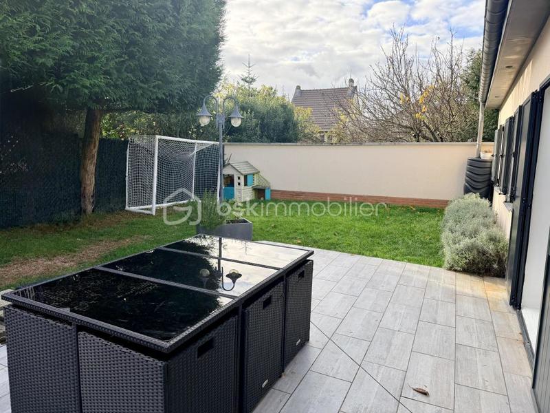 Maison - 88 m² - 4 pièces