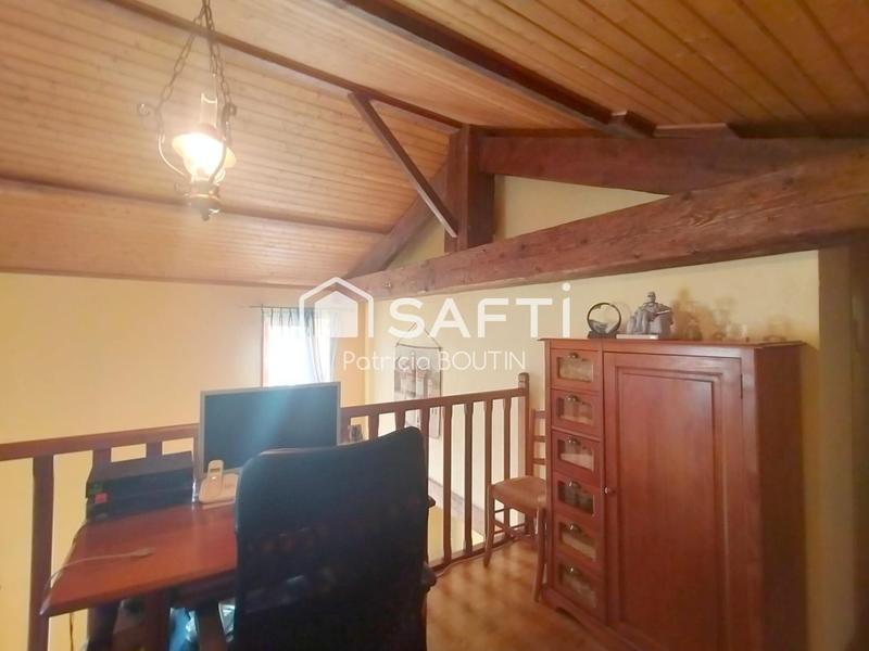 Maison - 167 m² - 8 pièces